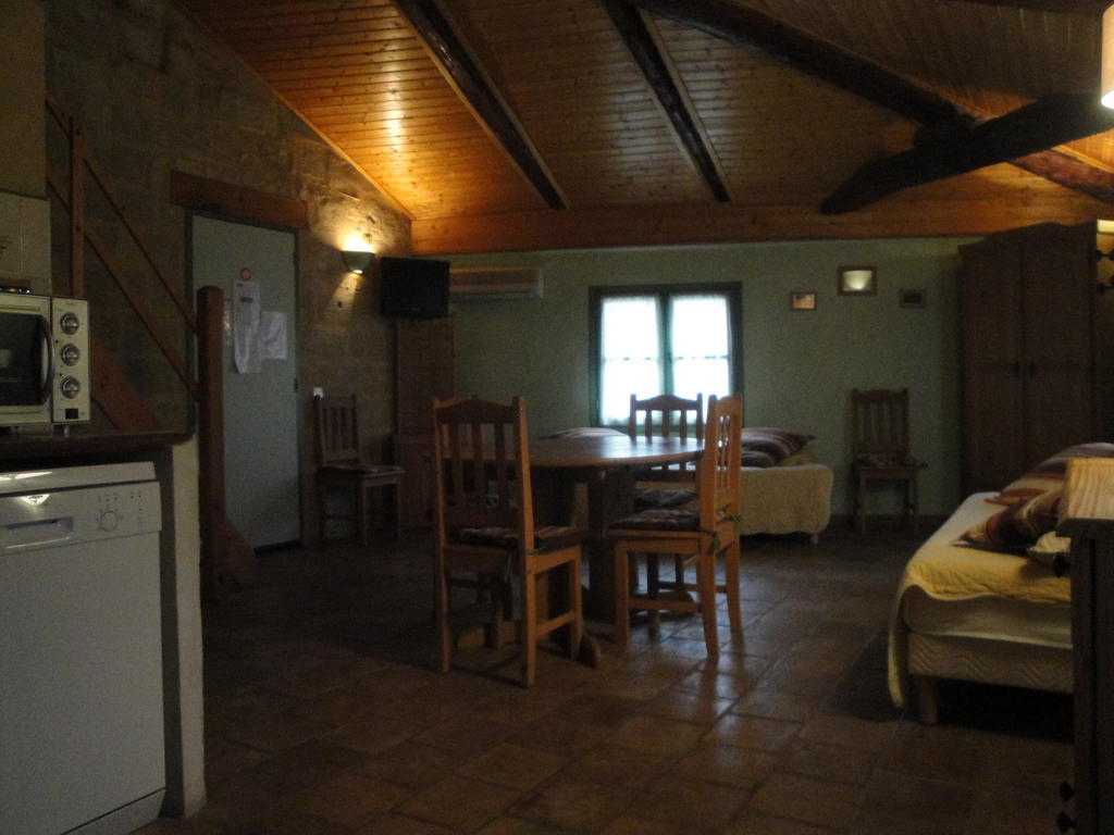 Вилла Bastide De La Treille Montaren-et-Saint-Mediers Номер фото